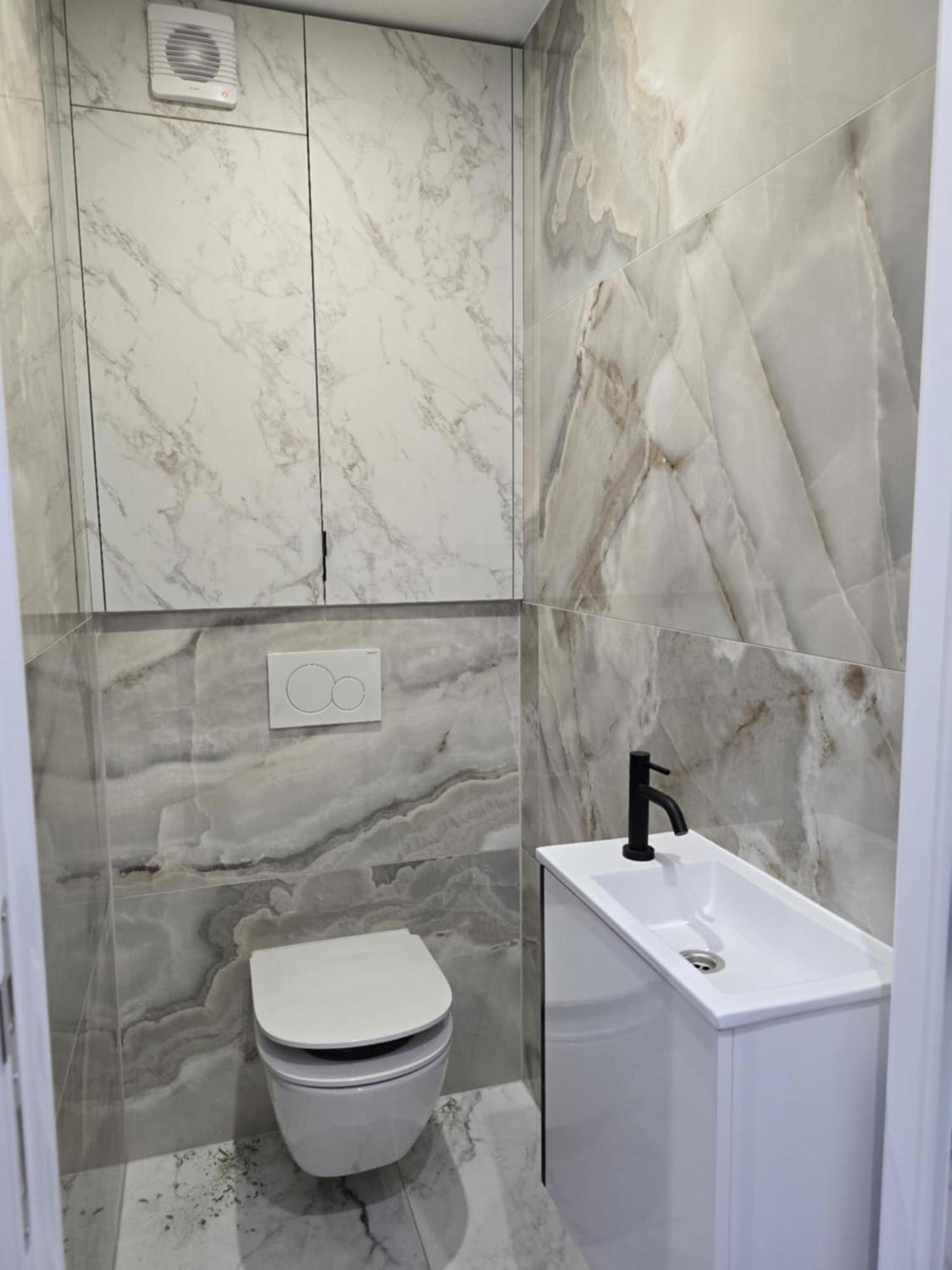 Zeezicht, Volledig Gerenoveerd Luxe Appartement Мідделкерке Екстер'єр фото