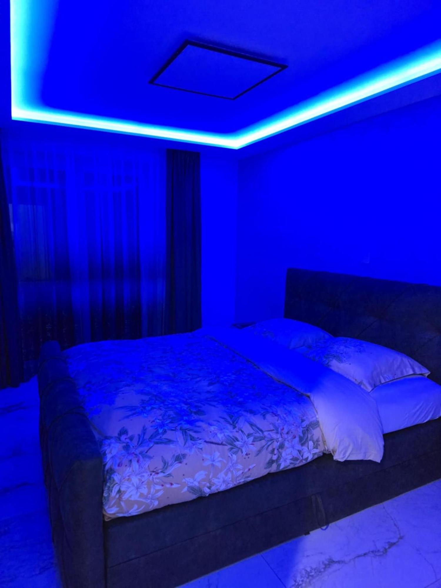 Zeezicht, Volledig Gerenoveerd Luxe Appartement Мідделкерке Екстер'єр фото